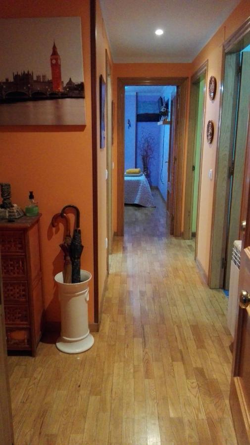 Ferienwohnung Amplio Loft Con Plaza De Garaje Onís Zimmer foto